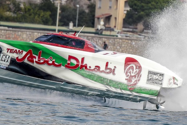 Abu Dhabi C1 powerboat