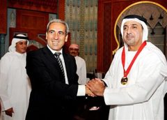 UIM President awarding to His Highness a prestigious medal for his remarkable contribution to the sport